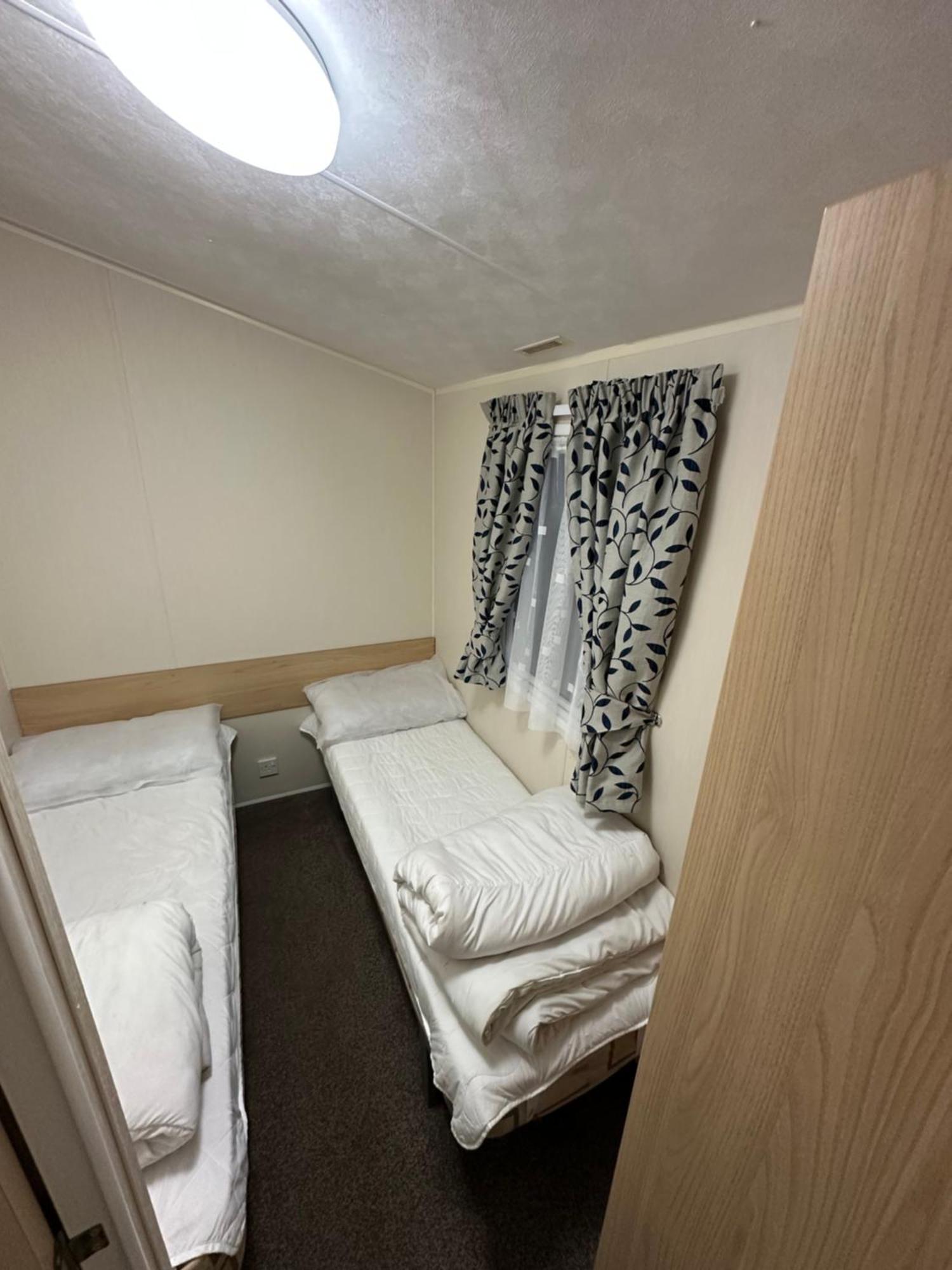 Sunnymede E11 Keyshare Holiday Lets 8 Berth อินโกลด์เมลส์ ภายนอก รูปภาพ